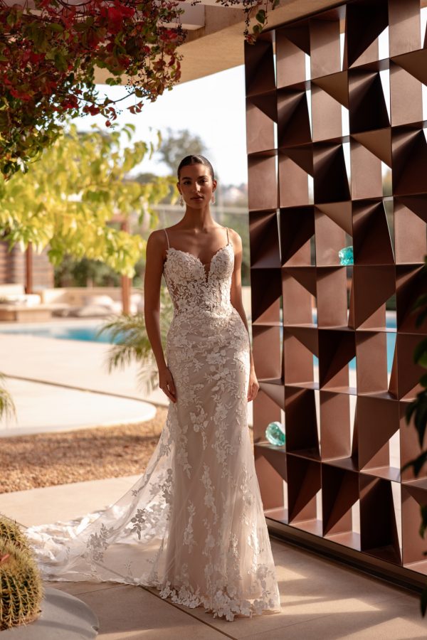 Modelo 1597 Demetrios